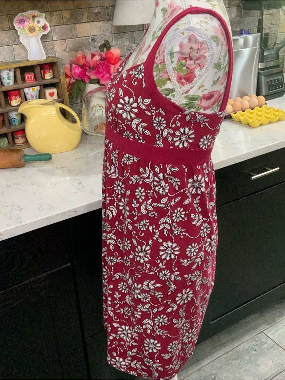 Ann Taylor Loft Empire Waist Dress Sz M Stretch Red White Floral Knit Feminine - Picture 6 of 11